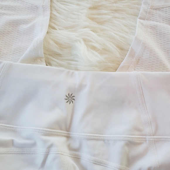 NWOT Athleta White Mesh Contender Capri Leggings - Picture 5 of 6